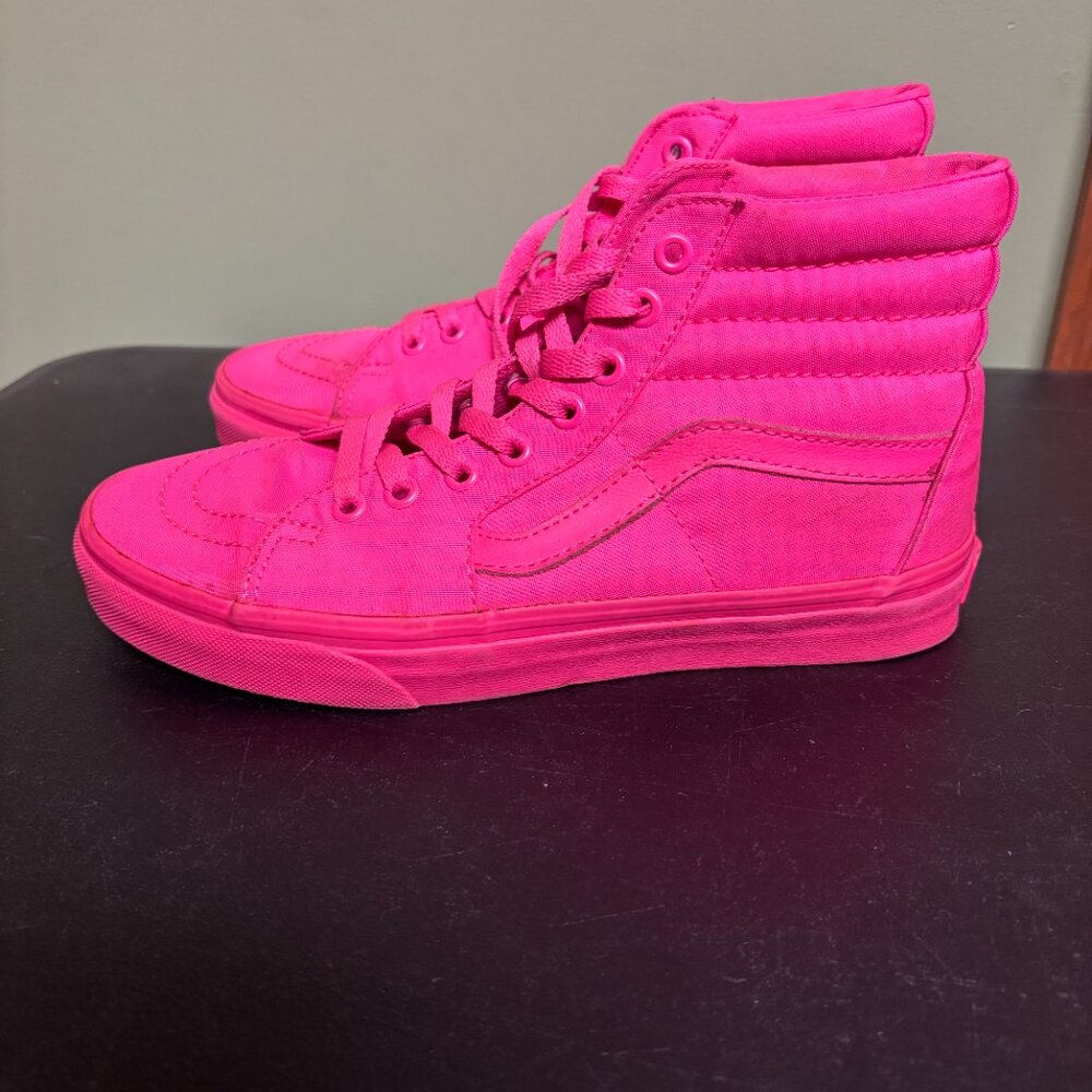 Vans Sk8-Hi 'Mono Canvas' sneakers in a neon hot pink - Picture 3 of 6